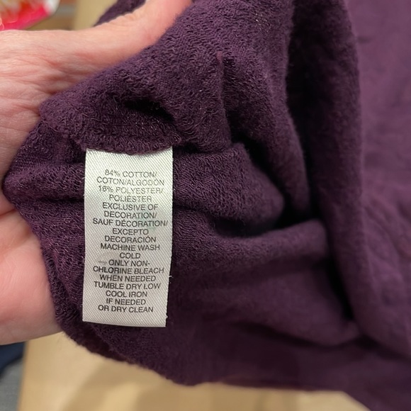 LOFT TOP - Picture 10 of 10